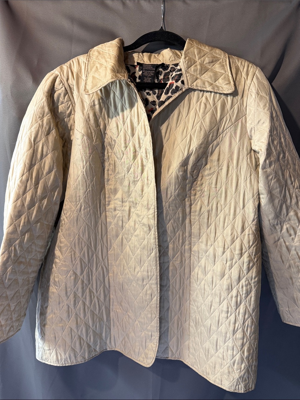 Quilted Puffer Jacket in Cream